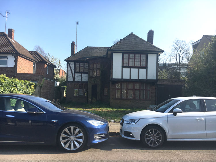 view of house from street